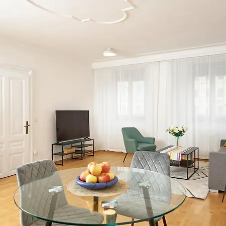 Im Zentrum Von Ried im Innkreis